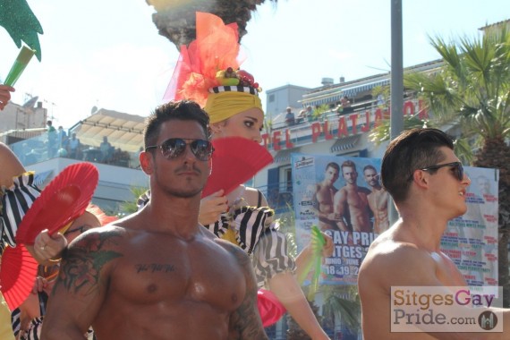 sitges-gay-pride-parade-100