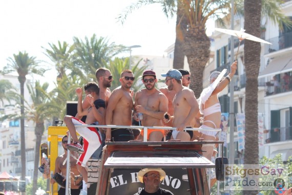 sitges-gay-pride-parade-382