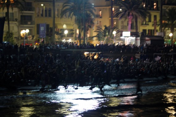 sitges-fiesta-mayor-crowd1